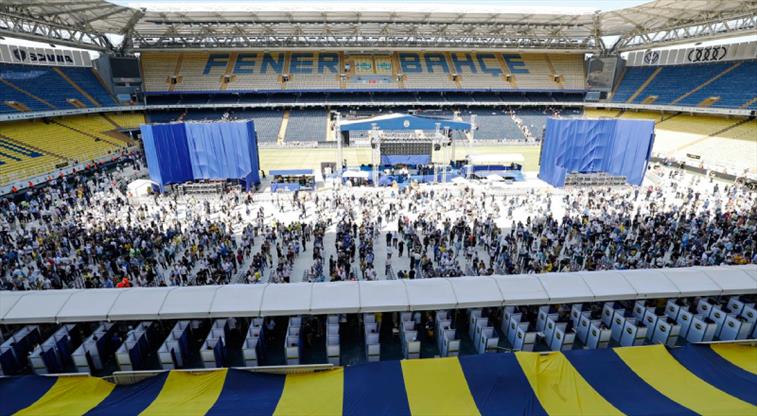 Fenerbahçe’de başkan adaylarının listesi netleşti