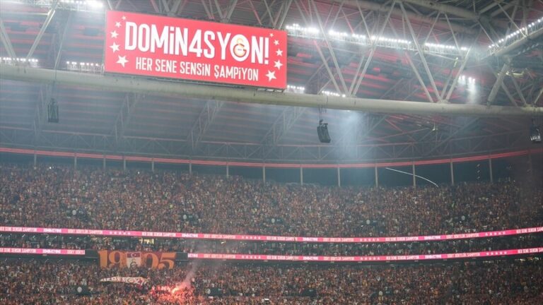 Galatasaray’ın en medyatik ismi Osimhen oldu
