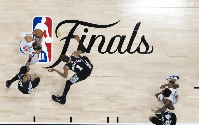Knicks-Spurs’ün açılış maçı, NBA’de son 7 yılın en çok izlenen karşılaşması oldu