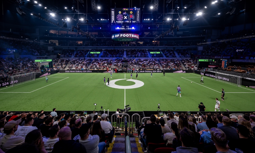 aller League six-a-side soccer match in Germany featuring influencers and former professionals.