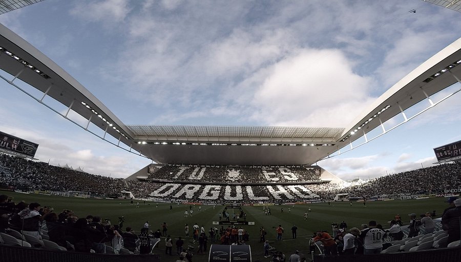 Corinthians launches Censo do TimÃ£o to gather demographic, behavioral, and consumption data from millions of global fans. Survey aims to improve fan experience and drive commercial initiatives.