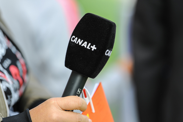 Chelsea vs PSG Draws Strong Audience on Canal+ Foot