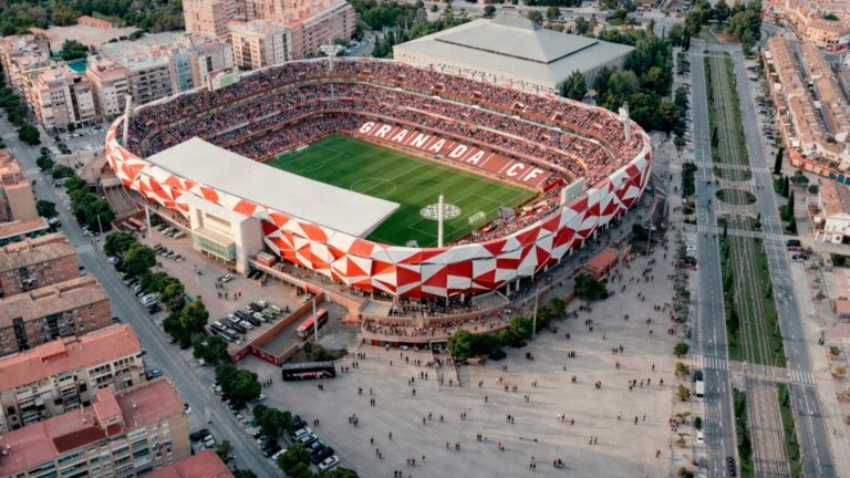 Granada CF Nuevo Los Carmenes stadium expansion design 2026