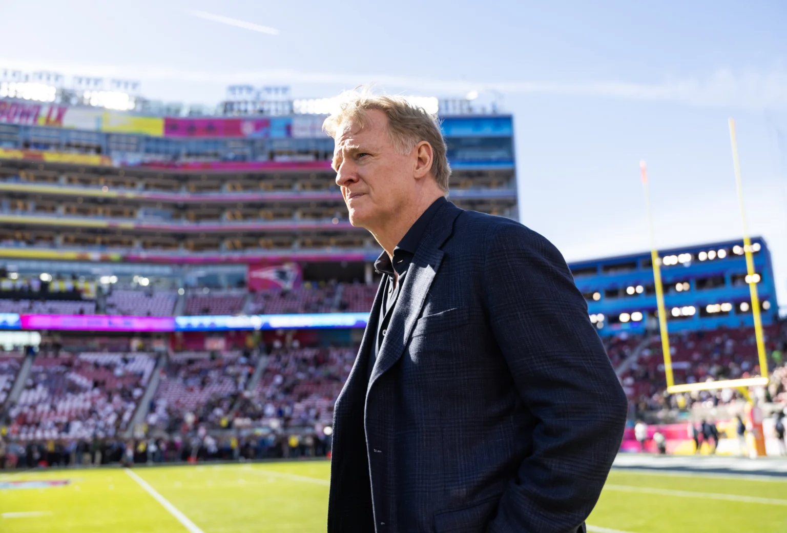 NFL Prepares Replacement Officials as Labor Talks Stall Ahead of Deadline