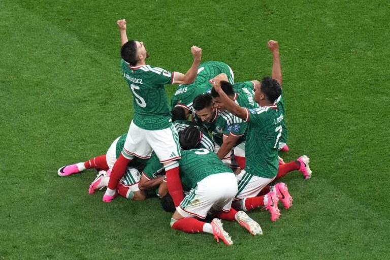 FIFA considers earlier kick-off for England–Mexico clash amid severe weather concerns