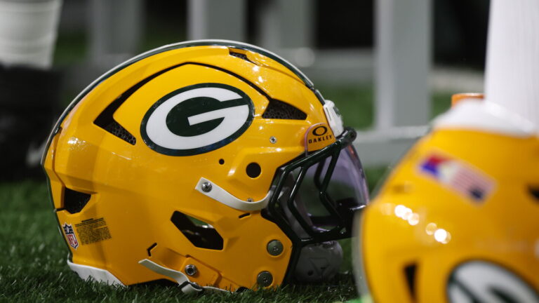 Green Bay Packers set franchise revenue record with $753 million